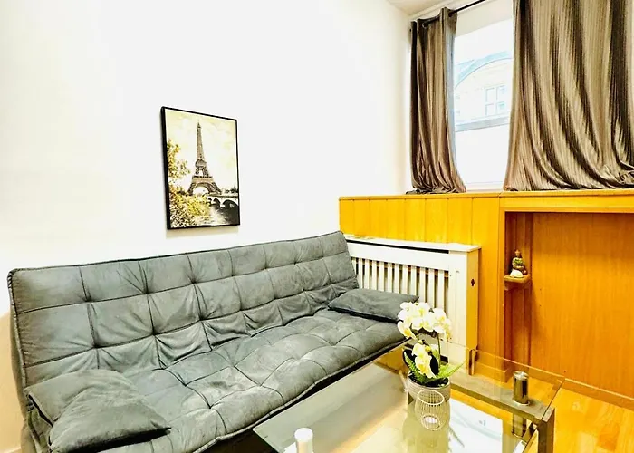 Apartment Private 111 *
