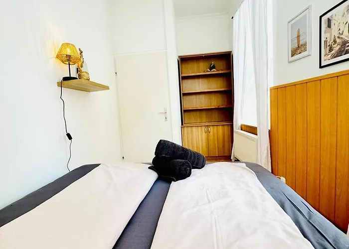 Private 111 Apartment