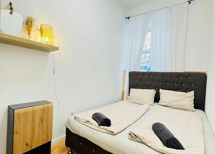 Apartment Private 111 *