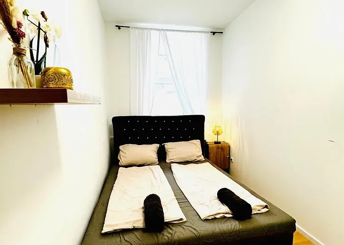 Apartment Private 111 *
