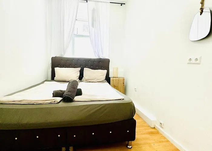Apartment Private 111 *